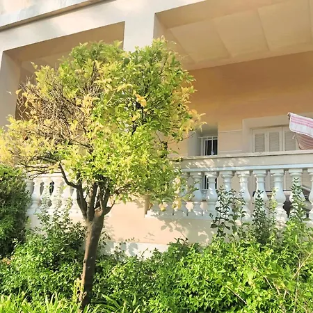 Peaceful With Stunning Views Apartment Hyeres