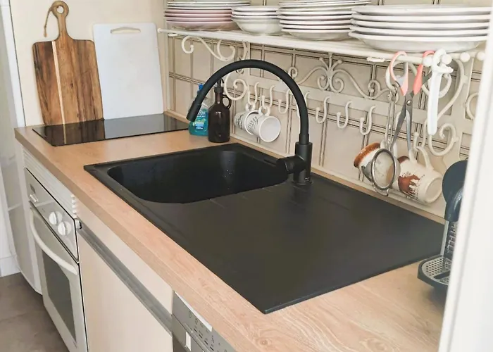 Peaceful With Pool And Stunning Views Apartman